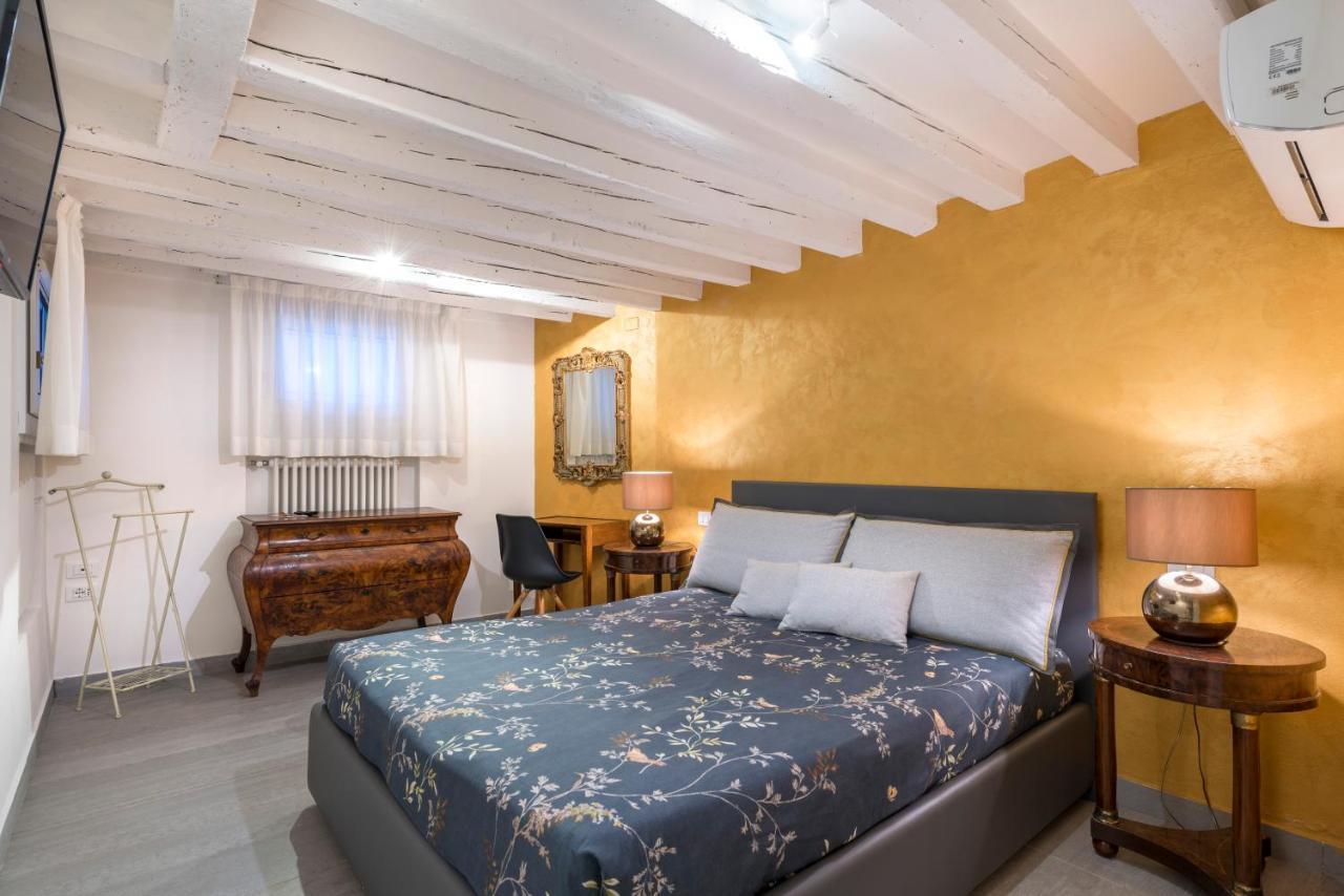 Tre Elementi, Guest House Close The Grand Canal Venedig Exteriör bild